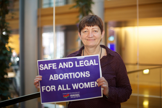 Foto Cornelia Ernst Aktion Legaler Schwangerschaftsabbruch